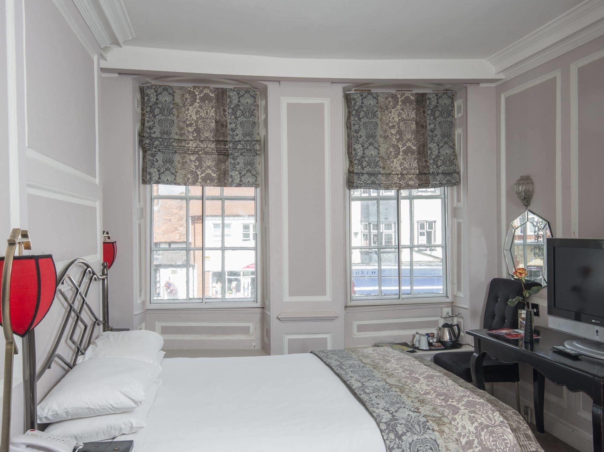 The Spread Eagle Hotel Thame Bagian luar foto