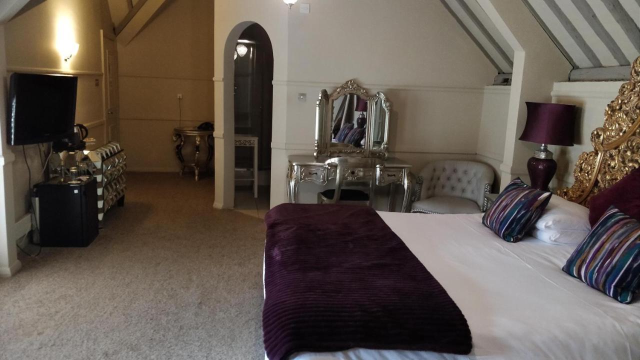 The Spread Eagle Hotel Thame Bagian luar foto